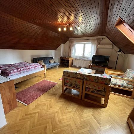 Cozzy Apartment In Nature 자그레브 외부 사진