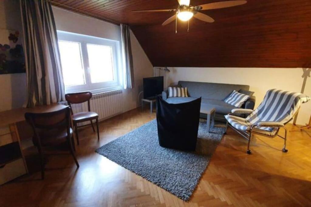 Cozzy Apartment In Nature 자그레브 외부 사진